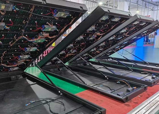 P4 pantalla LED exterior de pared para publicidad gabinete frontal Flip Mantenga el gabinete a prueba de lluvia antes